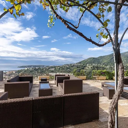 Villa Felicity *